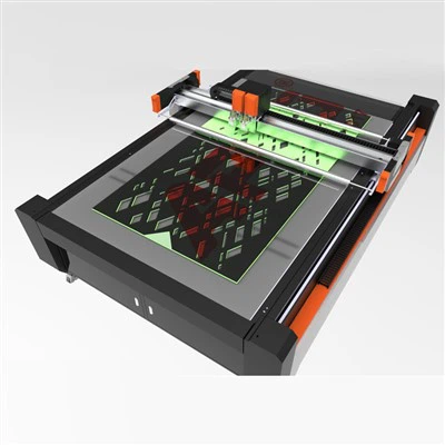 Hangelnyelő tábla vágógép